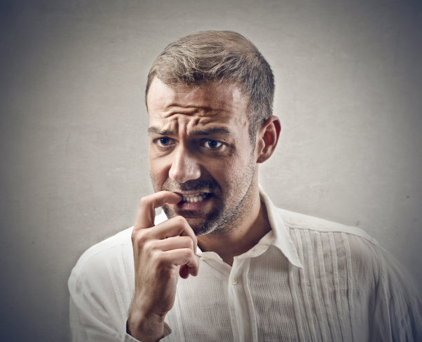 优柔寡断图片下载