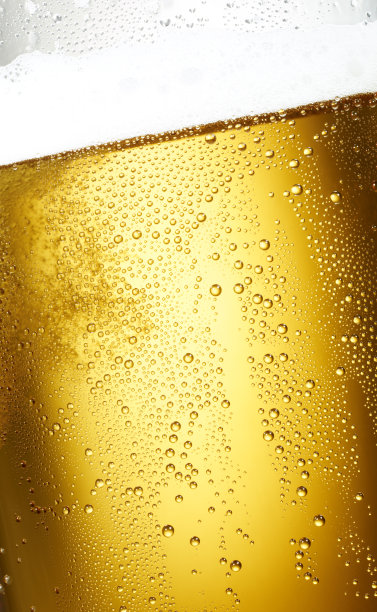 金色啤酒泡沫皇冠图片下载