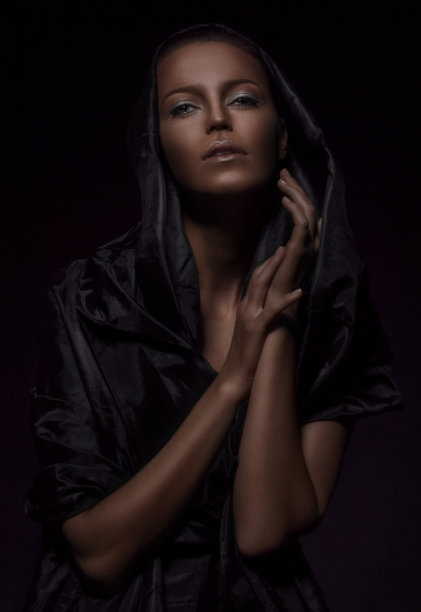 低调的时尚肖像图片下载