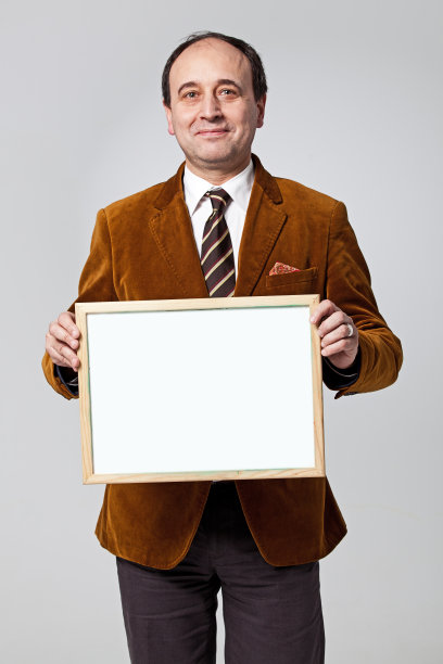 展示白板的成熟教师图片下载