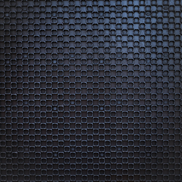 黑色油漆木材与挤出塑料网格图片下载