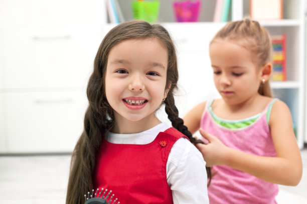 编织辫子图片下载