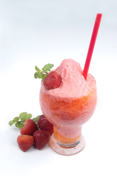 草莓奶昔图片下载