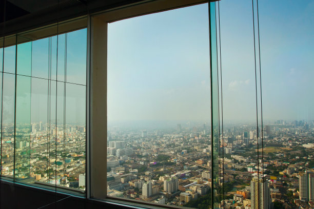 窗外的景色图片下载