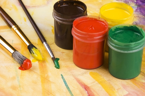 颜料和画笔图片下载