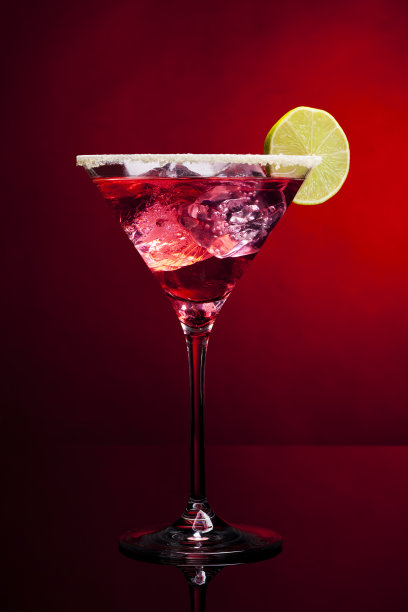 红色的鸡尾酒图片下载