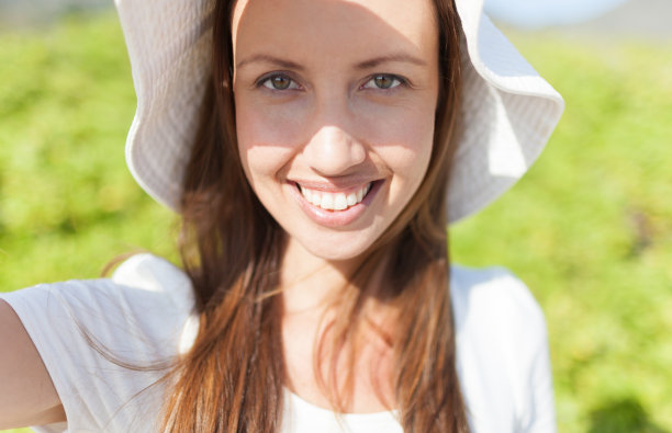 阳光下的乐趣图片下载