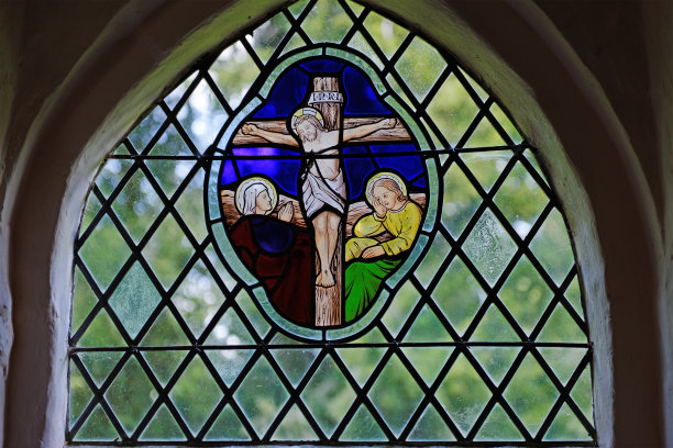 教堂的窗户图片下载