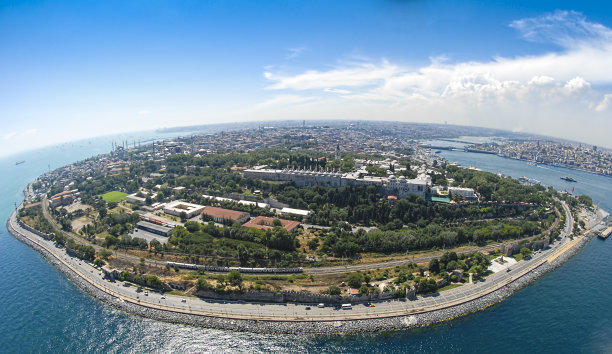 伊斯坦布尔历史悠久的金角湾图片下载