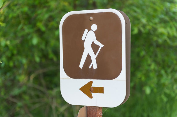 徒步旅行路线标志图片下载