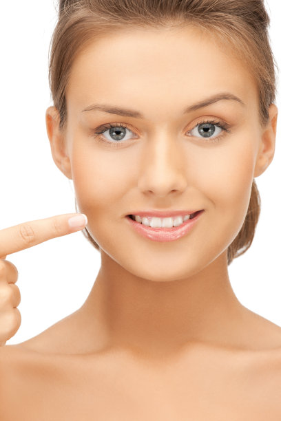 女人露出牙齿图片下载