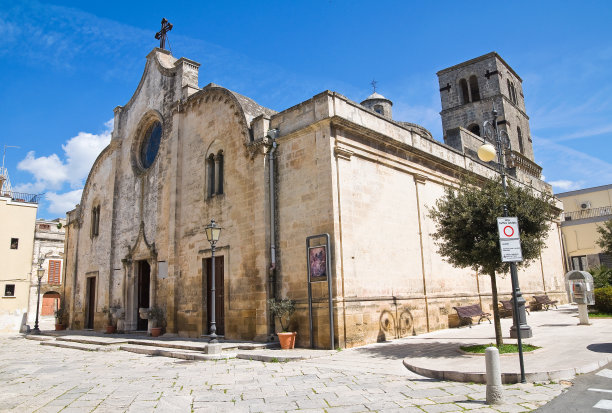 母亲教会。Mottola这样。普利亚区。意大利。图片下载