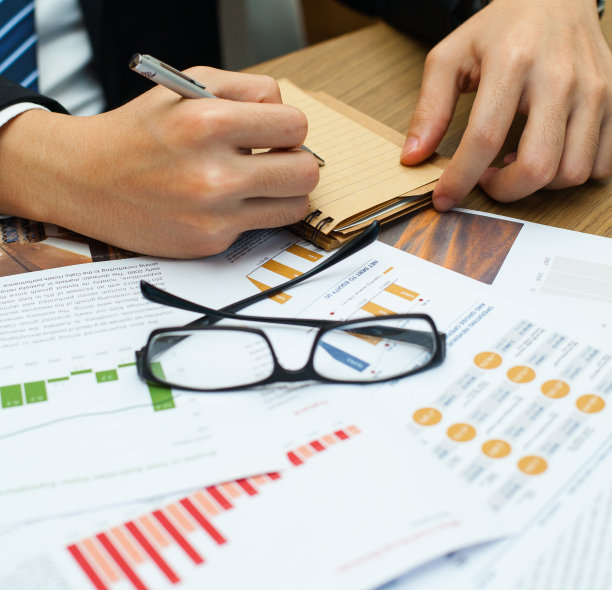 商人注意到。图片下载