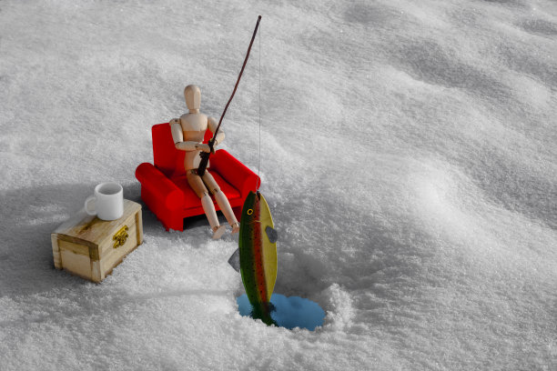 冰上钓鱼图片下载