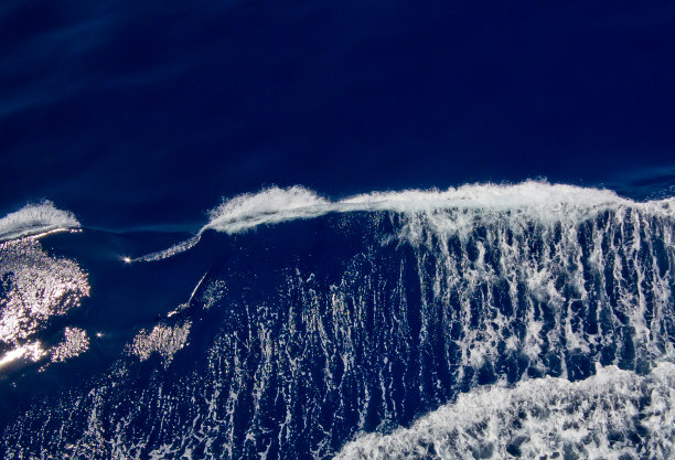 海浪表面图像图片下载