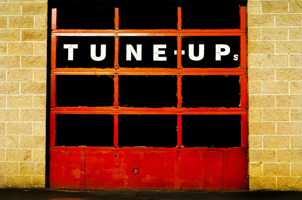 汽车维修中心图片下载