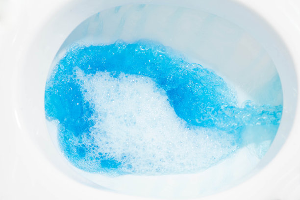 马桶特写蓝色水素材图片