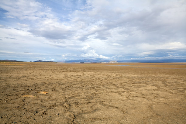 加州干涸的湖图片下载