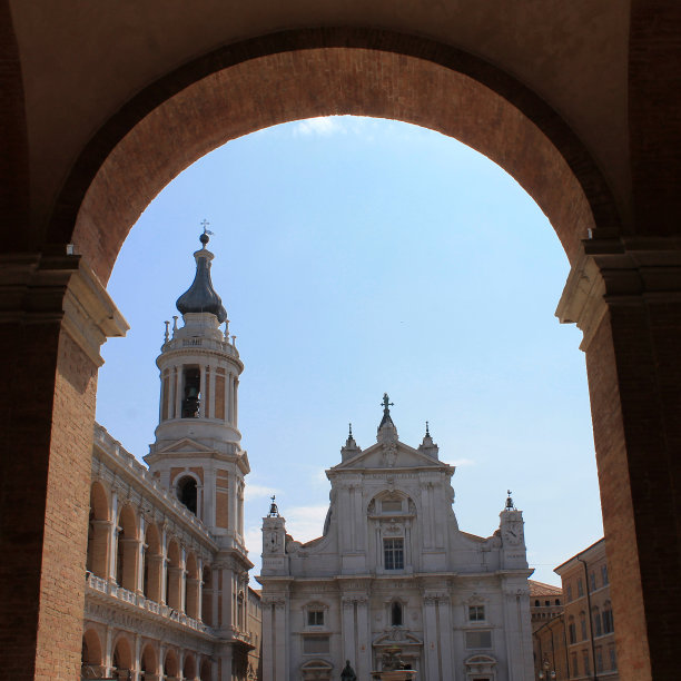 洛雷托图片下载