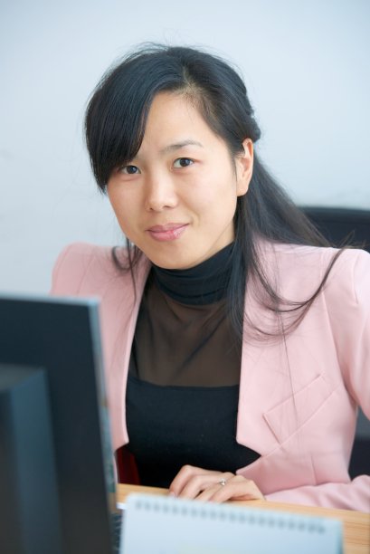 漂亮的亚洲女经理图片下载