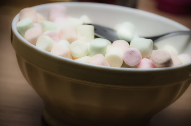 碗里的棉花糖图片下载