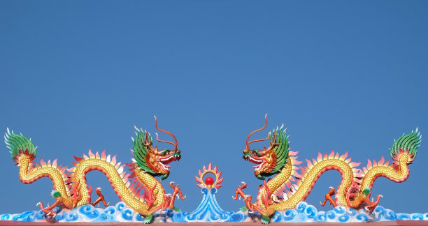 龙的雕像图片下载