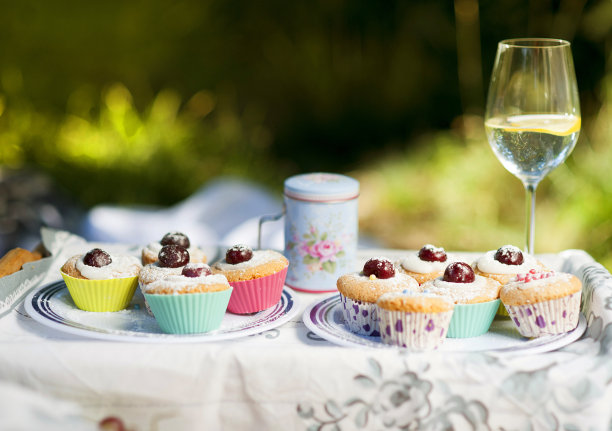 野餐装饰图片下载