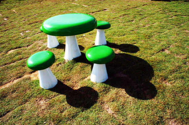 蘑菇的椅子图片下载