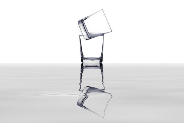 眼镜反射图片下载