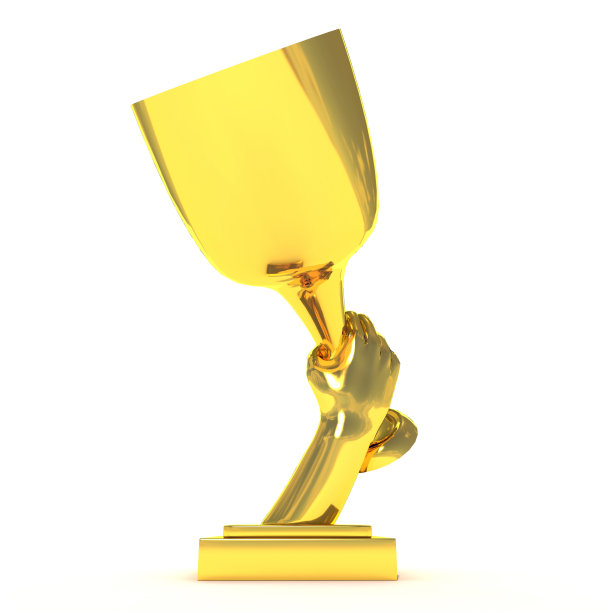 白色背景上的金杯图片下载
