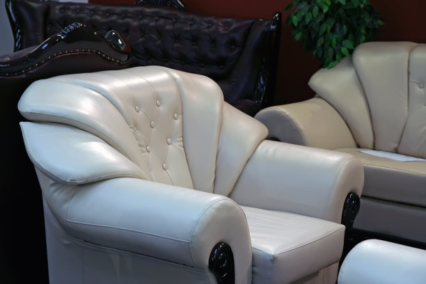 有扶手的椅子图片下载