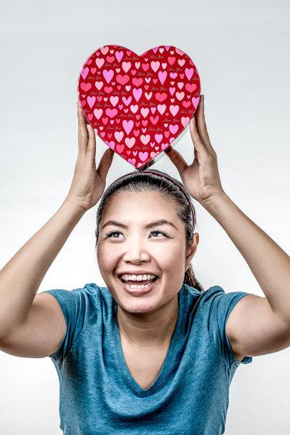 亚洲女人的情人节图片下载
