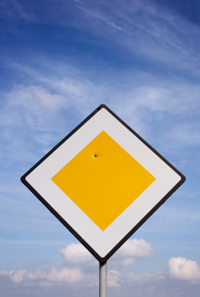 受损的路标图片下载