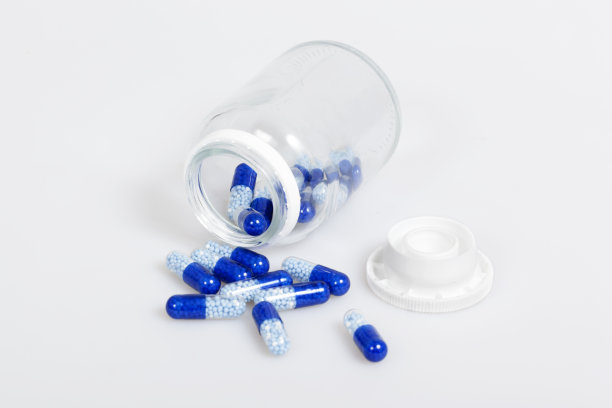 蓝色医用胶囊图片下载