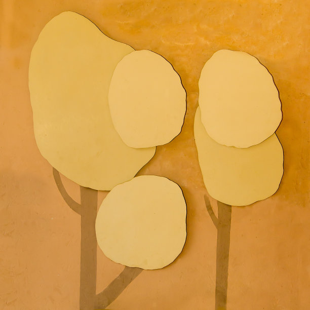 在水泥墙背景上画树图片下载