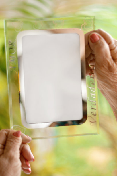 Moldura do Amor Verdadeiro“真爱的框架”图片下载