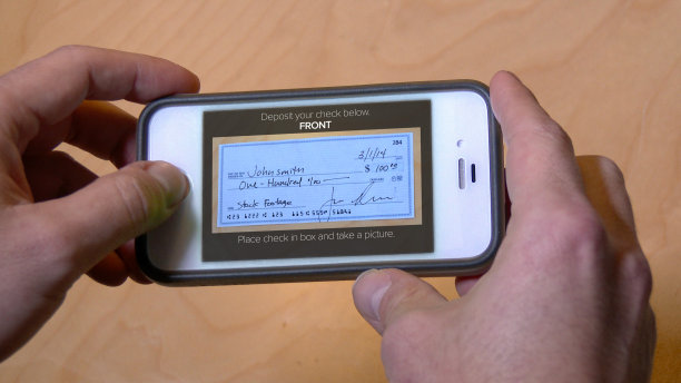 手机存款支票素材图片