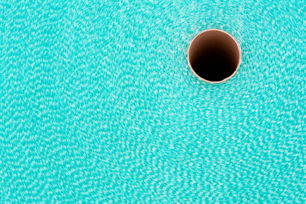 气泡膜包裹纸板管图片下载