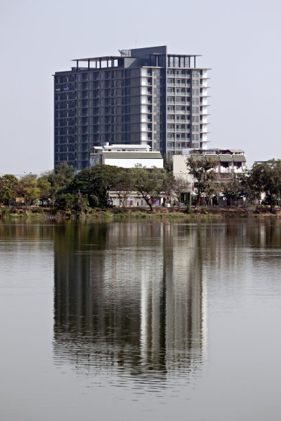 商业建筑。图片下载