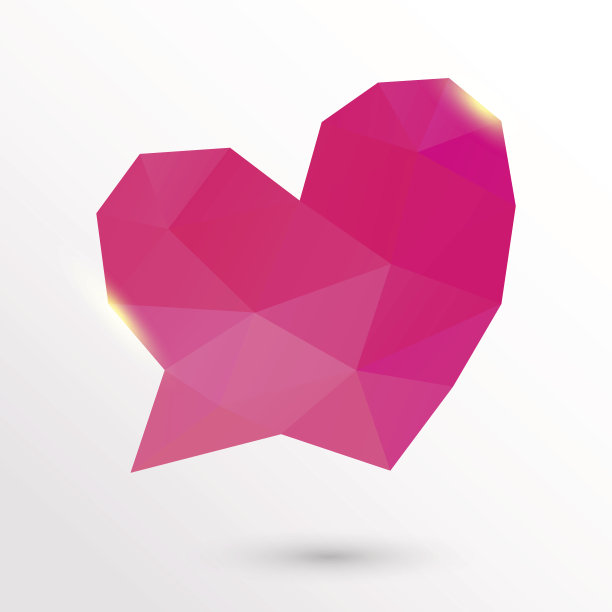 心形语音泡泡多边形风格。图片下载