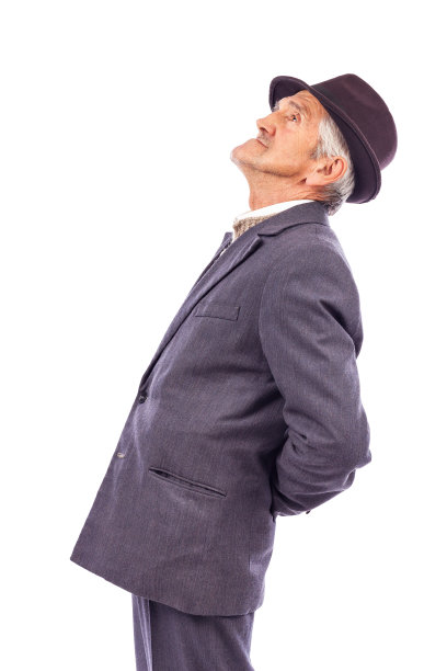 一个背部疼痛的老人的画像图片下载