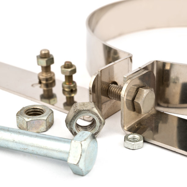 带螺栓的金属配件图片下载