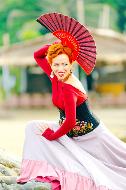 弗拉明戈，卡门，美丽的女人弗拉明戈舞者图片下载