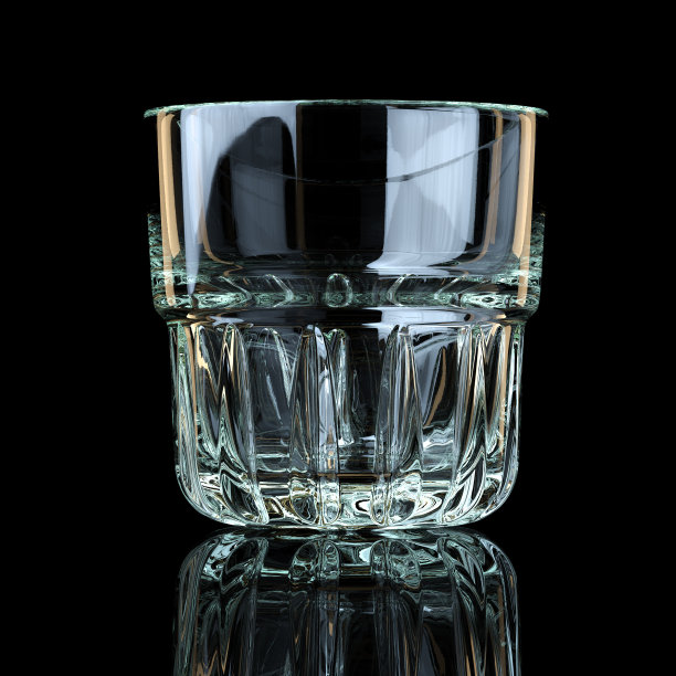 鸡尾酒杯收集-岩石。在黑色背景图片下载