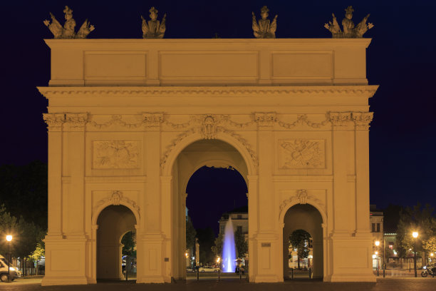 波茨坦的勃兰登堡门图片下载