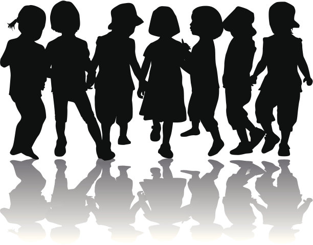 一群孩子的剪影图片下载