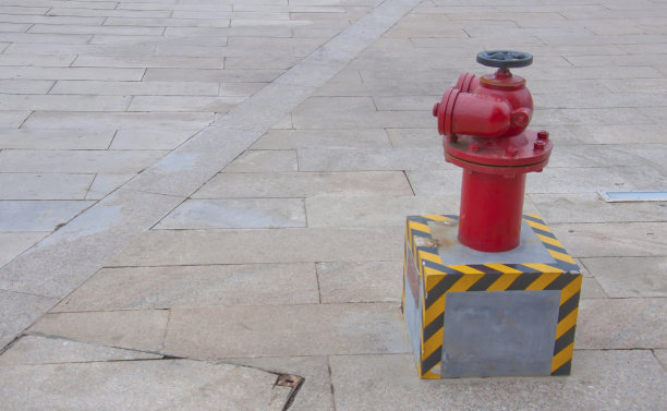 消防栓图片下载