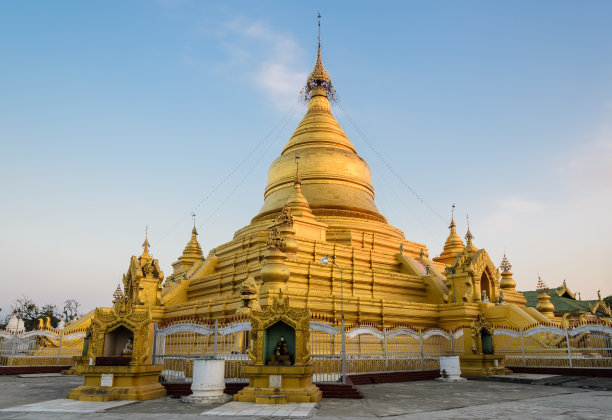 金佛塔，缅甸图片下载