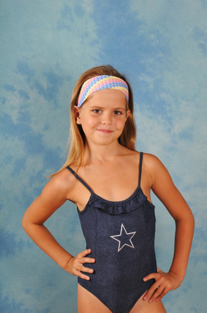 漂亮的女孩肖像图片下载