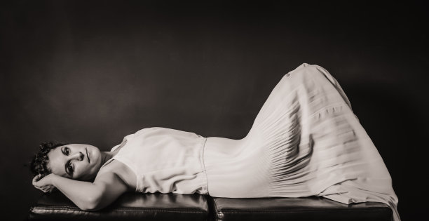 的维多利亚时代的女性图片下载